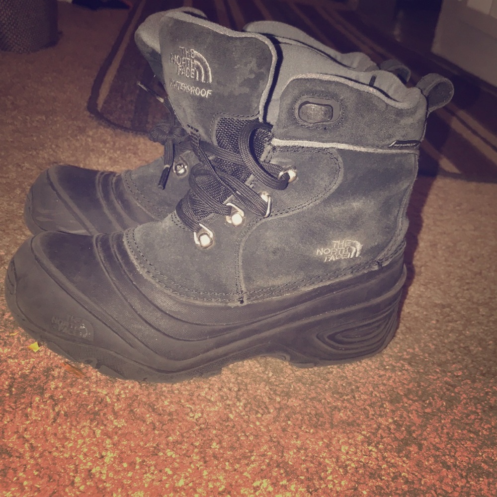 The North Face YOUTH CHILKAT LACE II boots